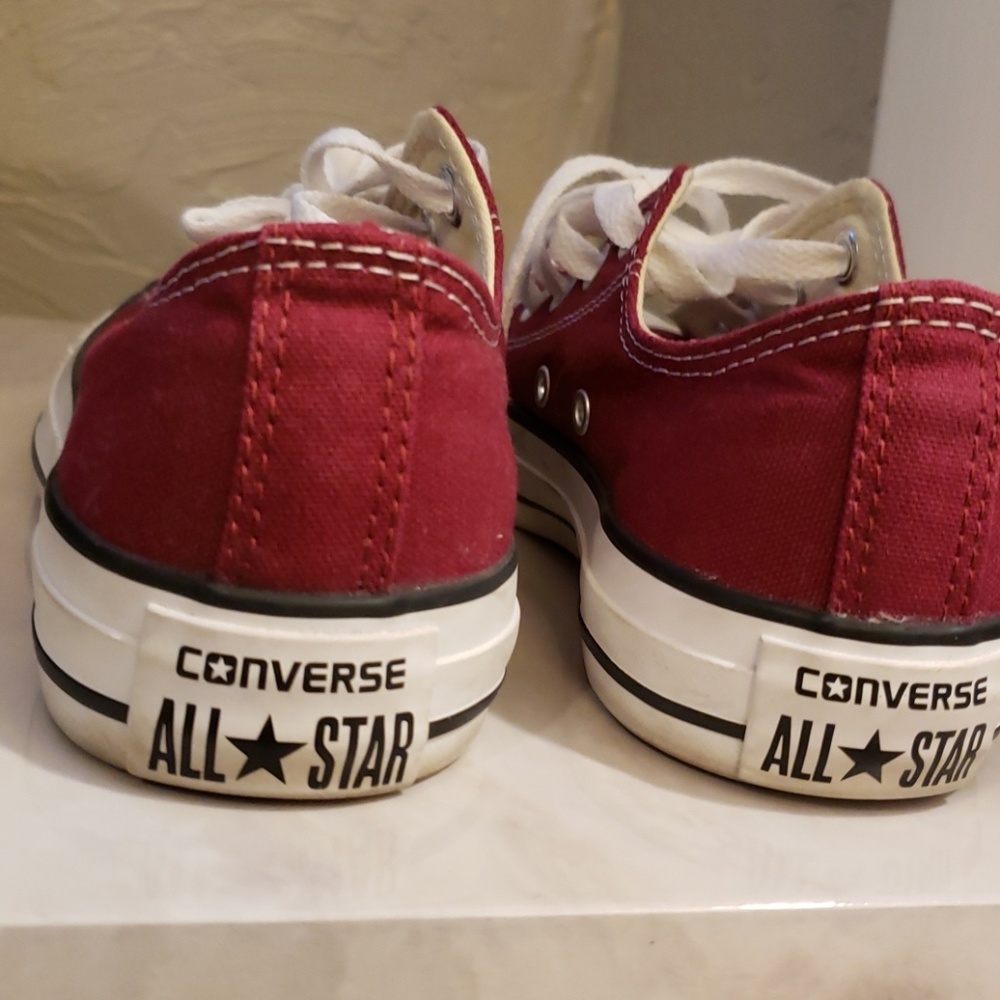 Converse - Picture 2 of 6